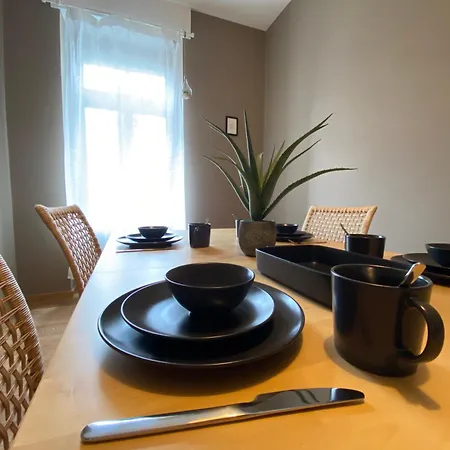 Mit Stuck In -living Liebig54 Apartment Offenbach am Main