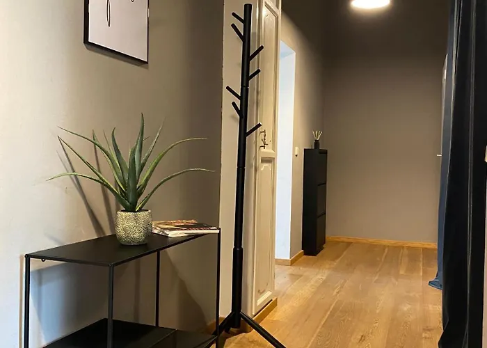 Lägenhet Mit Stuck In -living Liebig54